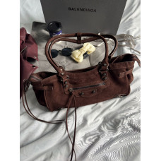Брендовая женская сумка Balenciaga Le City Bag in Chocolate Suede | Стильная замшевая Top-Handle Bag - 012600