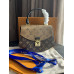 Брендовая женская сумка Louis Vuitton Tilsitt Handbag in Monogram Reverse Canvas Брендовая женская сумка Louis Vuitton Tilsitt Handbag in Monogram Reverse Canvas