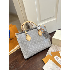 Брендовая женская сумка Louis Vuitton OnTheGo PM in Blue-Gray Monogram Denim - 76840