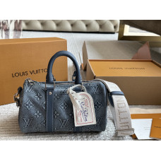 Брендовая женская сумка Louis Vuitton Speedy Bandouliere 25 Denim Monogram Blue | Cтильная и и вместительная, из денима - 76850 Брендовая женская сумка Louis Vuitton Speedy Bandouliere 25 Denim Monogram Blue | Cтильная и и вместительная, из денима - 76850