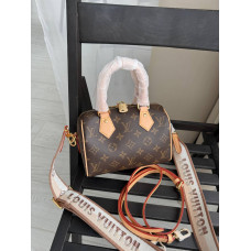 Брендовая женская сумкаLouis Vuitton Speedy Bandouliere 20 Brown/Beige Strap | Cтильная и и вместительная, из натуральной кожи - P1055 Брендовая женская сумкаLouis Vuitton Speedy Bandouliere 20 Brown/Beige Strap | Cтильная и и вместительная, из натуральной кожи - P1055