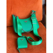 Женская сумка Prada Re-Edition 2005 Green | Cтильная и компактная Shoulder Bag из натуральной кожи, Premium качество (art0164)