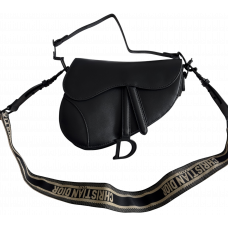 Брендовая женская сумка Dior Saddle Bag with Strap in Total Black Grained Calfskin - pr09991 - PR0129-alisem Брендовая женская сумка Dior Saddle Bag with Strap in Total Black Grained Calfskin - pr09991 - PR0129-alisem