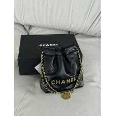 Chanel 20 Mini Calfskin Hardware Black/Gold - брендовая женская сумка со стеганым узором и металлической цепочкой (С117)